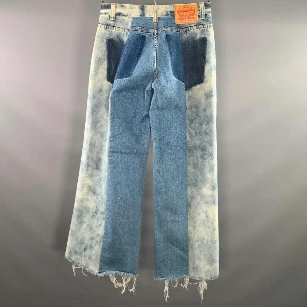 LEVI'S Size 32 Blue Light Blue Acid Wash Relaxed fit Jeans